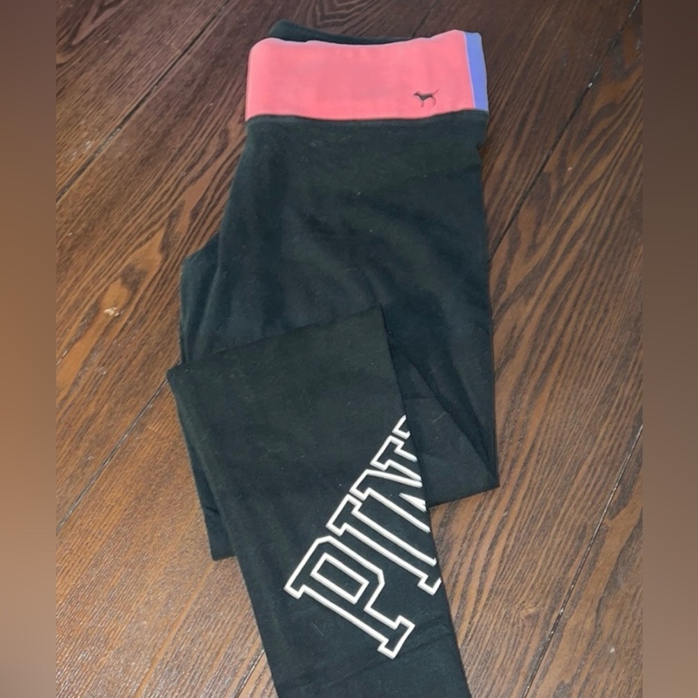 VS Pink yoga legging